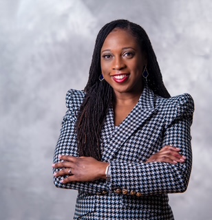 Photo of Dr. Akita Evans